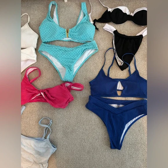 Bikini Lot - Picture 6 of 6